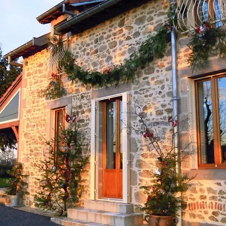 Vakantiehuis La Celle, 5 Pieces, 11 Personnes - Fr-1-489-16 La Celle (Auvergne)