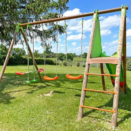 Vakantiehuis La Celle, 5 Pieces, 11 Personnes - Fr-1-489-16 La Celle (Auvergne)