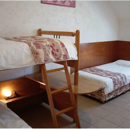 La Celle, 5 Pieces, 11 Personnes - Fr-1-489-16 Vakantiehuis La Celle (Auvergne)