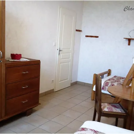 La Celle, 5 Pieces, 11 Personnes - Fr-1-489-16
