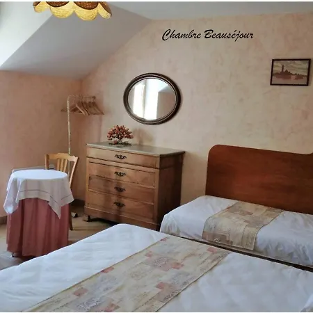 La Celle, 5 Pieces, 11 Personnes - Fr-1-489-16 Vakantiehuis